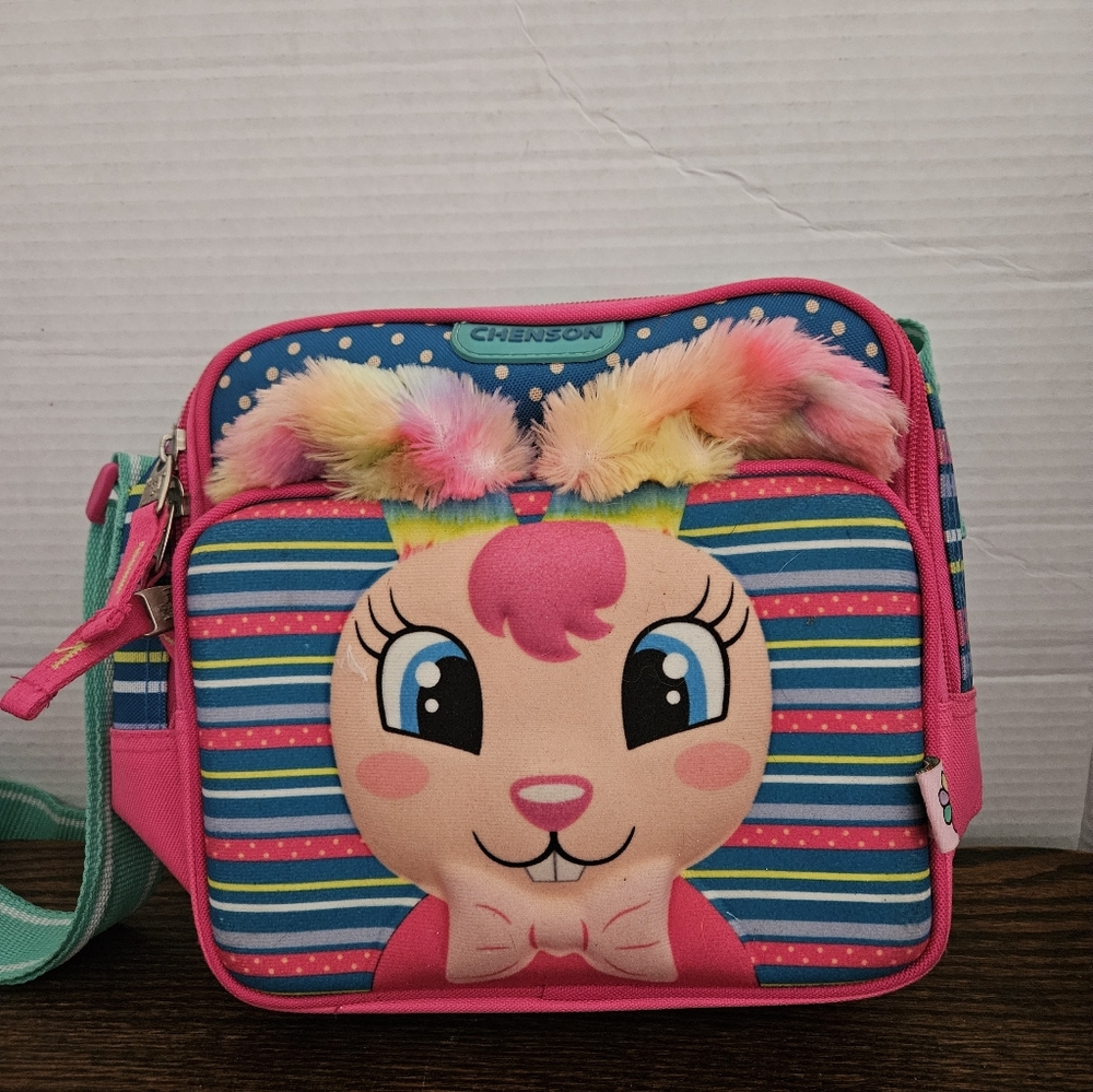 Chenson Bunny Lunchbox. Excellent Condition. ( Bin18)
